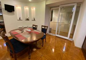 3-к квартира, вторичка, 118м2, 2/10 этаж