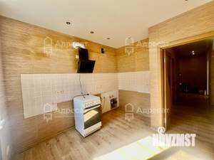 2-к квартира, вторичка, 61м2, 3/3 этаж