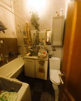 2-к квартира, вторичка, 37м2, 1/5 этаж