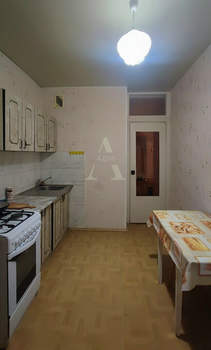 2-к квартира, вторичка, 50м2, 4/10 этаж