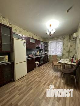 2-к квартира, вторичка, 61м2, 1/9 этаж