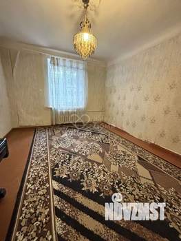 2-к квартира, вторичка, 61м2, 1/5 этаж