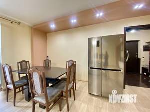 4-к квартира, вторичка, 165м2, 6/10 этаж