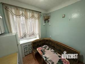 2-к квартира, вторичка, 43м2, 1/4 этаж