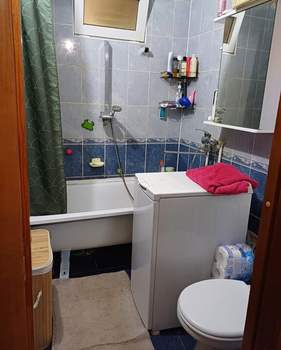 2-к квартира, вторичка, 43м2, 1/5 этаж