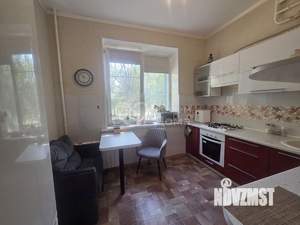 2-к квартира, вторичка, 57м2, 1/5 этаж