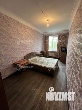 3-к квартира, вторичка, 74м2, 4/5 этаж
