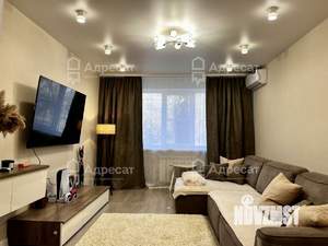 3-к квартира, вторичка, 64м2, 1/9 этаж