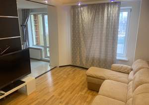 3-к квартира, вторичка, 102м2, 4/17 этаж