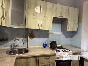 2-к квартира, вторичка, 42м2, 2/5 этаж