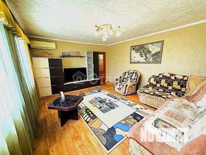 3-к квартира, вторичка, 72м2, 1/1 этаж