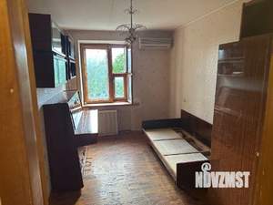 3-к квартира, вторичка, 60м2, 6/9 этаж