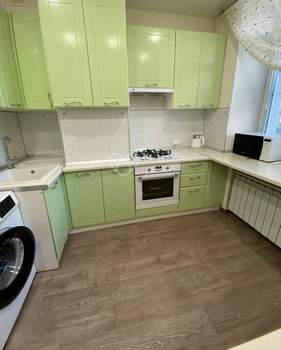 3-к квартира, вторичка, 65м2, 1/5 этаж