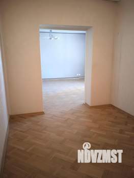 1-к квартира, вторичка, 76м2, 9/10 этаж