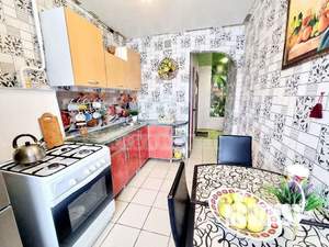 3-к квартира, вторичка, 65м2, 1/9 этаж