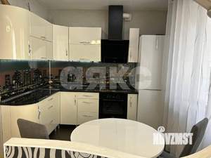 2-к квартира, вторичка, 53м2, 2/18 этаж