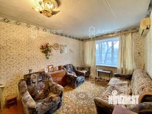 2-к квартира, вторичка, 43м2, 3/5 этаж