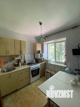 3-к квартира, вторичка, 56м2, 5/5 этаж