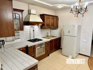 4-к квартира, вторичка, 145м2, 8/9 этаж