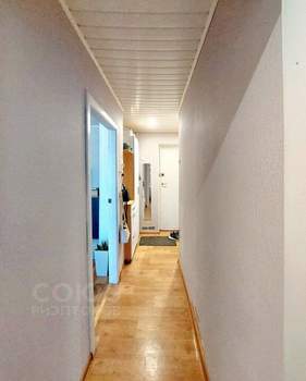 2-к квартира, вторичка, 43м2, 1/4 этаж