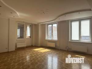 2-к квартира, вторичка, 94м2, 4/9 этаж