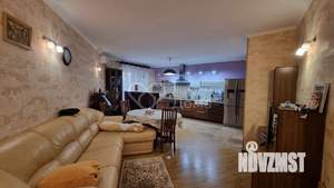 2-к квартира, вторичка, 102м2, 1/15 этаж