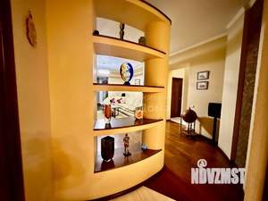 3-к квартира, вторичка, 147м2, 11/16 этаж