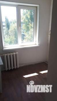 4-к квартира, вторичка, 58м2, 5/5 этаж