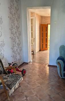 2-к квартира, вторичка, 58м2, 3/3 этаж