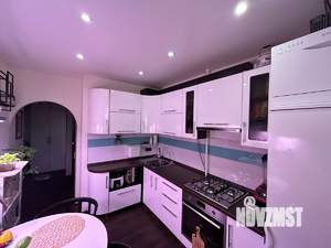 2-к квартира, вторичка, 54м2, 8/9 этаж