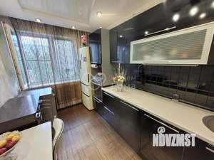 3-к квартира, вторичка, 64м2, 4/9 этаж