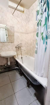 3-к квартира, вторичка, 58м2, 7/9 этаж