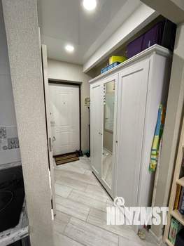 Студия квартира, вторичка, 25м2, 1/4 этаж