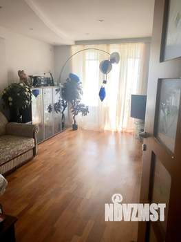 4-к квартира, вторичка, 108м2, 3/10 этаж