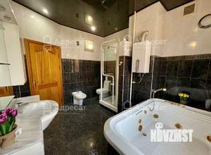 4-к квартира, вторичка, 103м2, 4/5 этаж