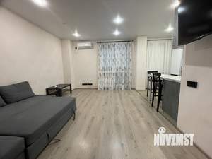 2-к квартира, вторичка, 55м2, 1/9 этаж