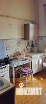 3-к квартира, вторичка, 19м2, 2/2 этаж