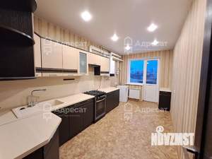 3-к квартира, вторичка, 77м2, 3/3 этаж