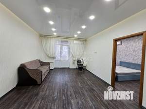 2-к квартира, вторичка, 55м2, 3/5 этаж