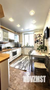 4-к квартира, вторичка, 75м2, 10/10 этаж