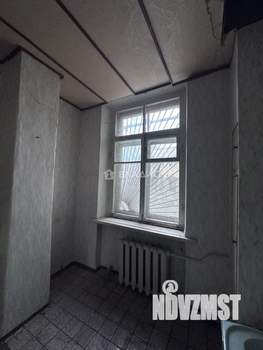 2-к квартира, вторичка, 60м2, 1/4 этаж