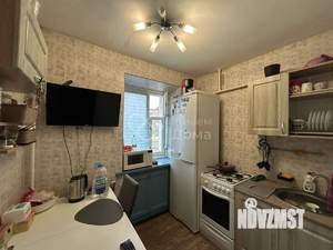 2-к квартира, вторичка, 43м2, 1/9 этаж