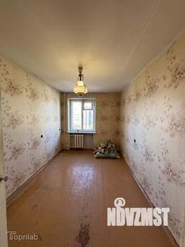 3-к квартира, вторичка, 58м2, 7/9 этаж