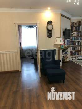 4-к квартира, вторичка, 130м2, 11/17 этаж