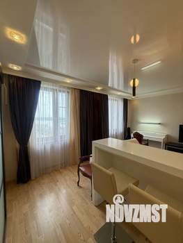 3-к квартира, вторичка, 192м2, 16/22 этаж