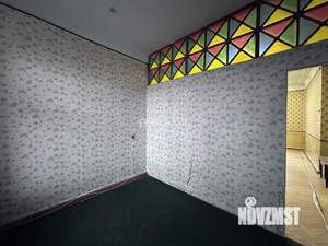 2-к квартира, вторичка, 60м2, 1/4 этаж
