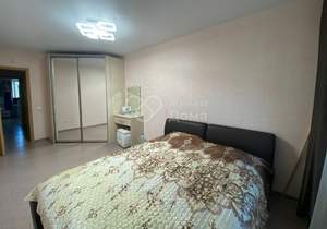 3-к квартира, вторичка, 74м2, 1/9 этаж