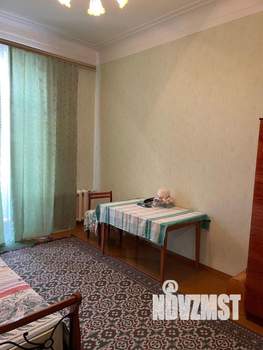 2-к квартира, вторичка, 62м2, 4/4 этаж