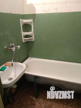 2-к квартира, вторичка, 53м2, 8/10 этаж