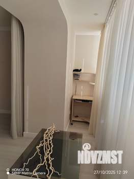 4-к квартира, вторичка, 170м2, 7/17 этаж